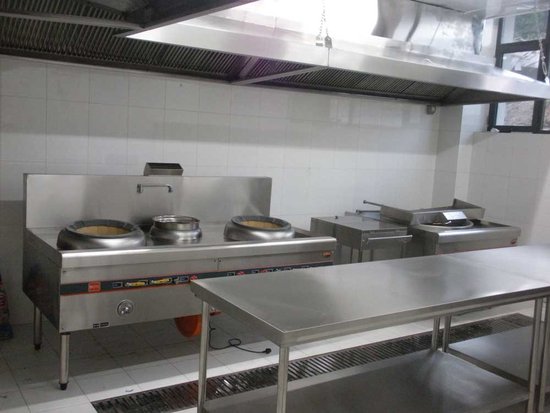 100—150人的明档酒吧厨房设备高大上配置有哪些？