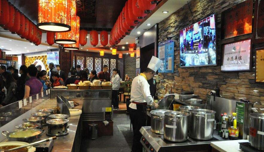  小型饭馆厨房设备