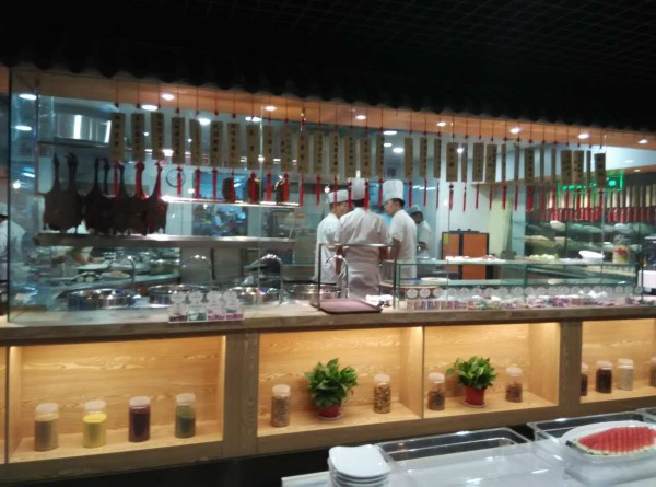 酒店明档厨房设计